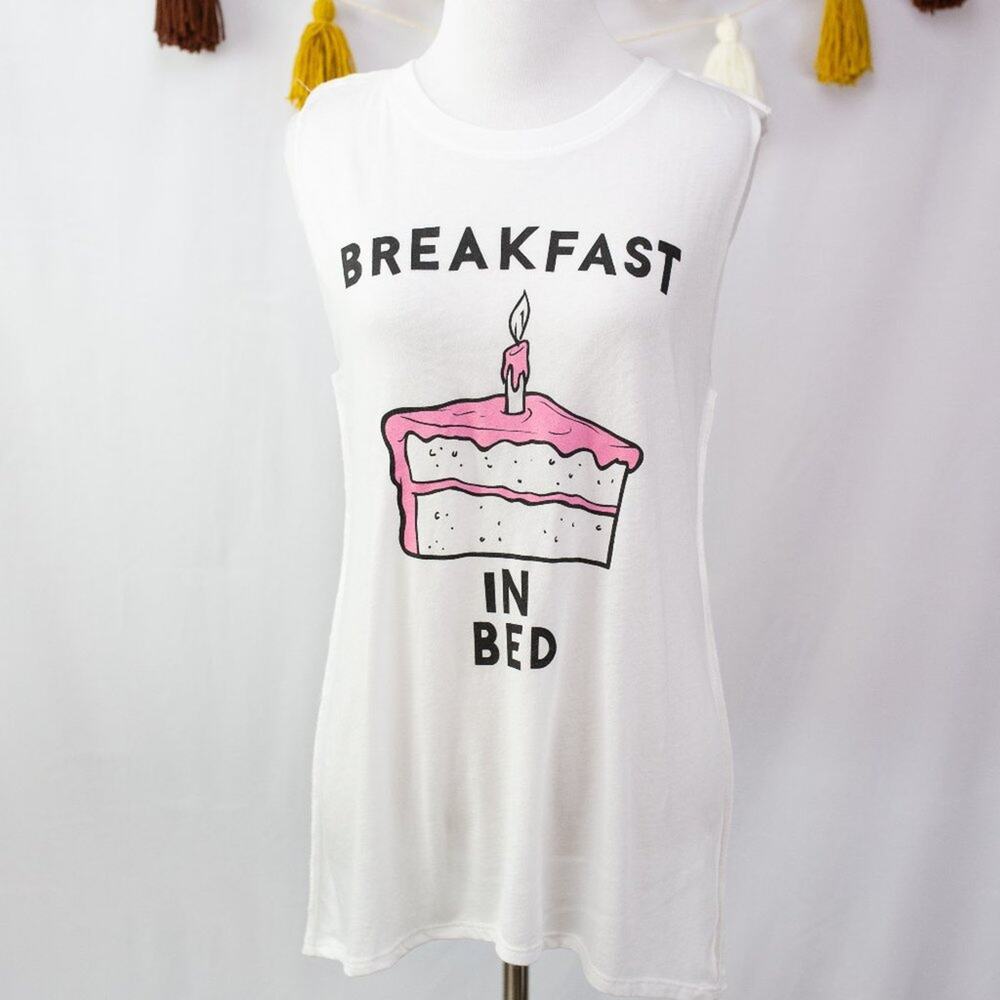 Social Decay NEW White Tank Top Breakfast In Bed Cake Tank Size Medium/Large